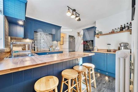 Kensington Road, Reading, Berkshire, RG30 - Photo 4