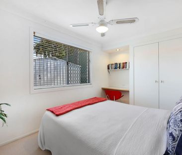 18 Queenscliff Crescent, Robina - Photo 6