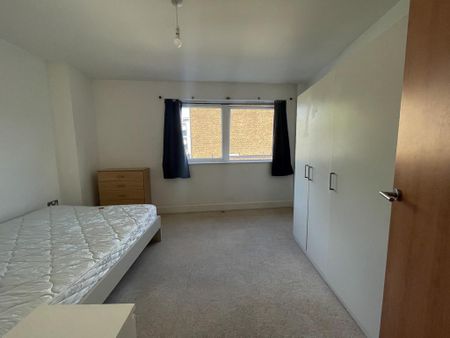 3 bedroom apartment to rent - Photo 5