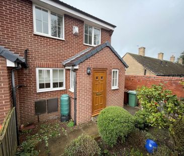 3 bedroom semi-detached house to rent - Photo 4