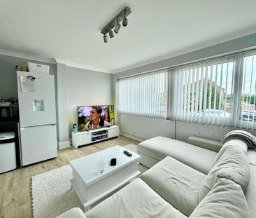 Berners Way, Broxbourne - Photo 2