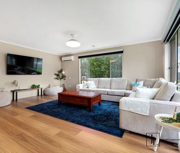 Beachside Living – 50m to the Sand - Photo 1