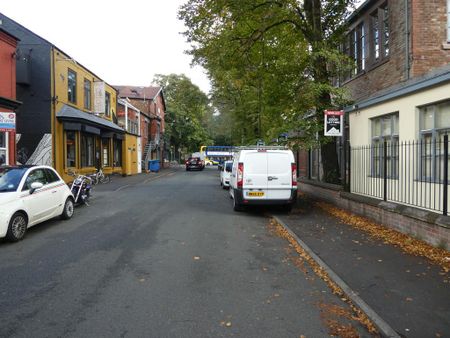 5 bedroom terraced house to rent - Photo 3