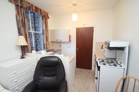 1 bedroom apartment to rent - Photo 2