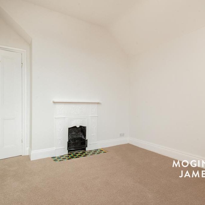 4 bedroom terraced house to rent - Photo 1