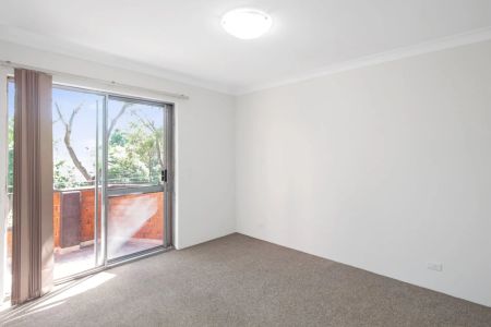 6/24 Caroline Street, Westmead. - Photo 3