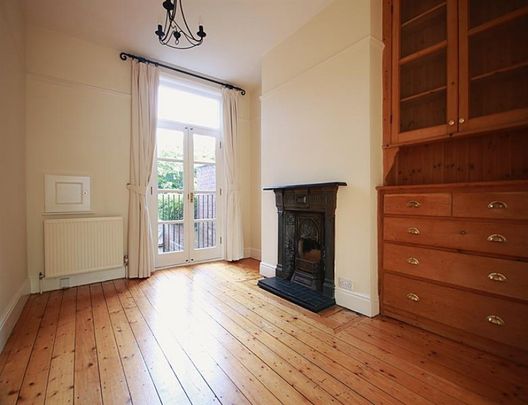 3 Bedroom Terraced To Let - Photo 1