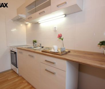 Pronájem bytu 1+kk 34 m² - Photo 2