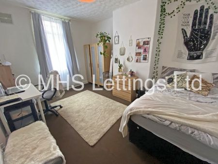 6 Bedroom Mid Terraced House for rent in Royal Park Terrace - Photo 5