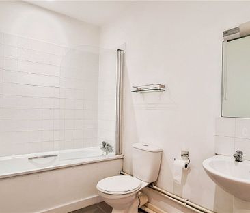 Ruislip Road East, Greenford, UB6 9FE - Photo 4