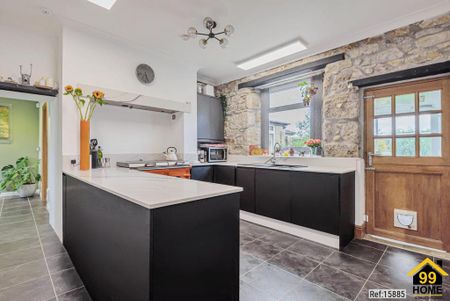 4 bedroom terraced house to rent - Photo 5