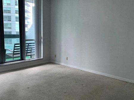 For Lease - 10 Queens Quay N/A Unit# 2407, Toronto, Ontario - Photo 3