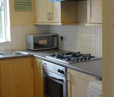 4 bedroom house to rent - Photo 4