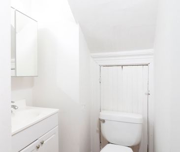 For Lease - 39 Macdonell Avenue Unit# 1, Toronto, Ontario - Photo 5