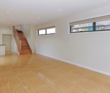 Affordable Townhouse Living in Bundoora - Photo 6