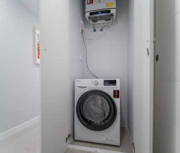 Cozy room on Ganges Street - Photo 4