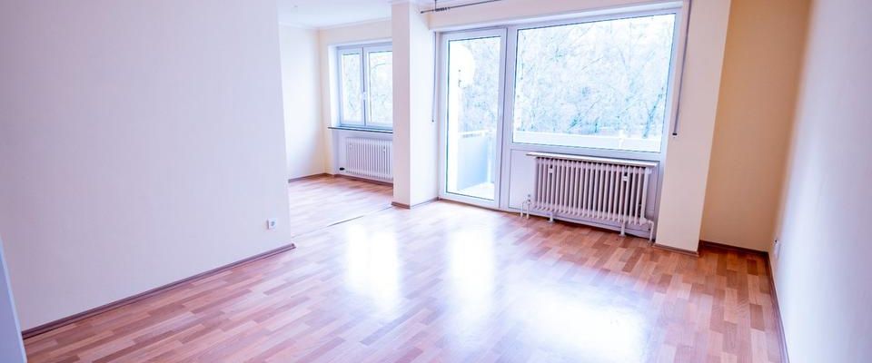 Frankenthal: Gepflegte Wohnung mit zwei Zimmern und Balkon - Foto 1