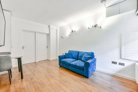 1 bedroom flat to rent - Photo 2