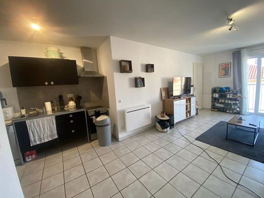 Location Appartement 2 pièces 36m² MIRAMAS 13140 - Photo 1