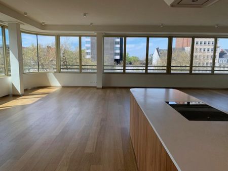 Flat - for rent - Photo 2