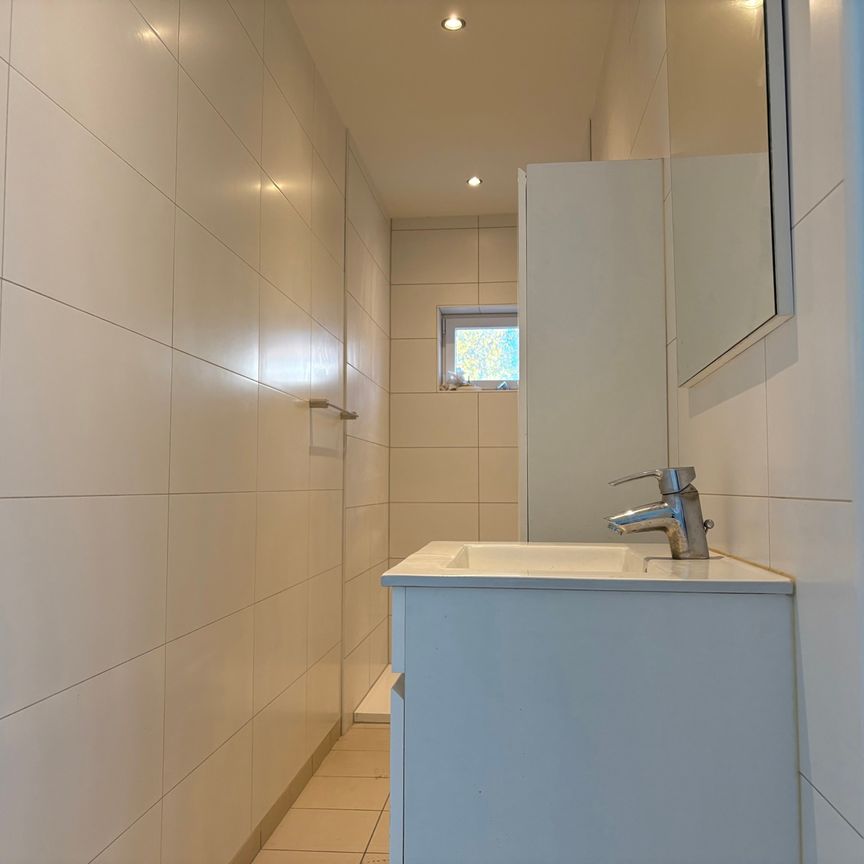 Appartement te huur - Photo 1