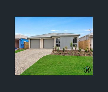 MUST SEE 2 BEDROOM DUPLEX! - Photo 5