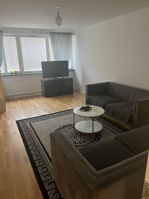 Solhagavägen, Vårby - Photo 1
