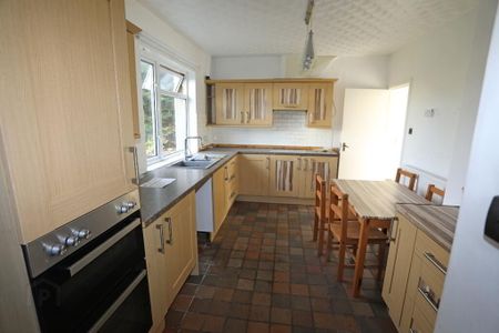 112 Finvoy Road, Ballymoney, BT53 7JL - Photo 3