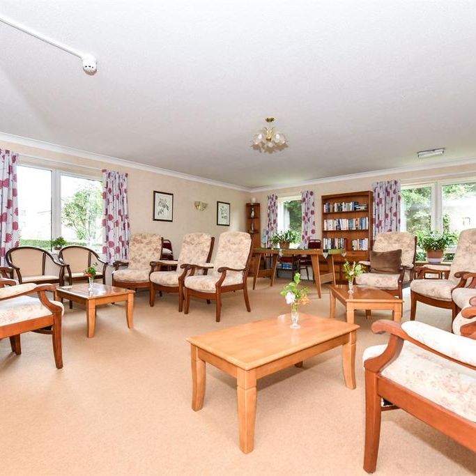 1 bedroom retirement property to rent - Photo 1