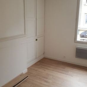Location Appartement 4 pièces 76m² TULLE 19000 - Photo 3