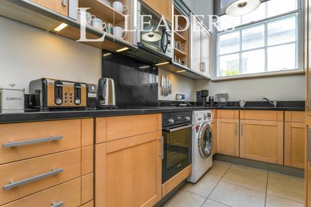 3 bedroom house to rent Montpellier House, Suffolk Square, Cheltenham, GL50 - Photo 4