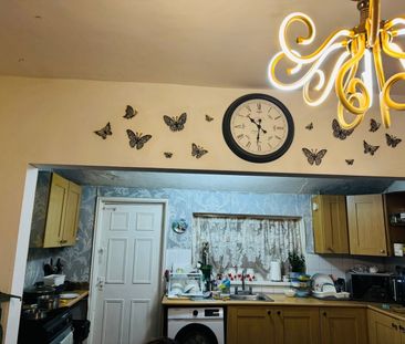 Room in a Shared House, St Agnes Road, M13 - Photo 6