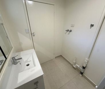 Unit 1 / 47 Corio Street, Shepparton VIC 3630 - Photo 5