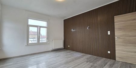 Eengezinswoning te huur in Péruwelz voor € 885 met 3 slaapkamers - Photo 4