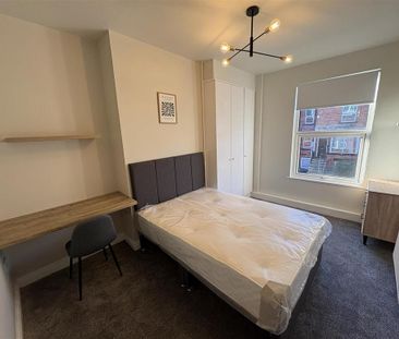 1 bedroom terraced house to rent - Photo 5