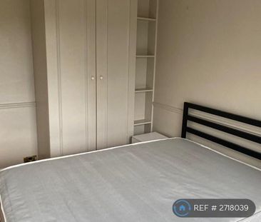 1 bedroom in a house share to rent - Photo 6