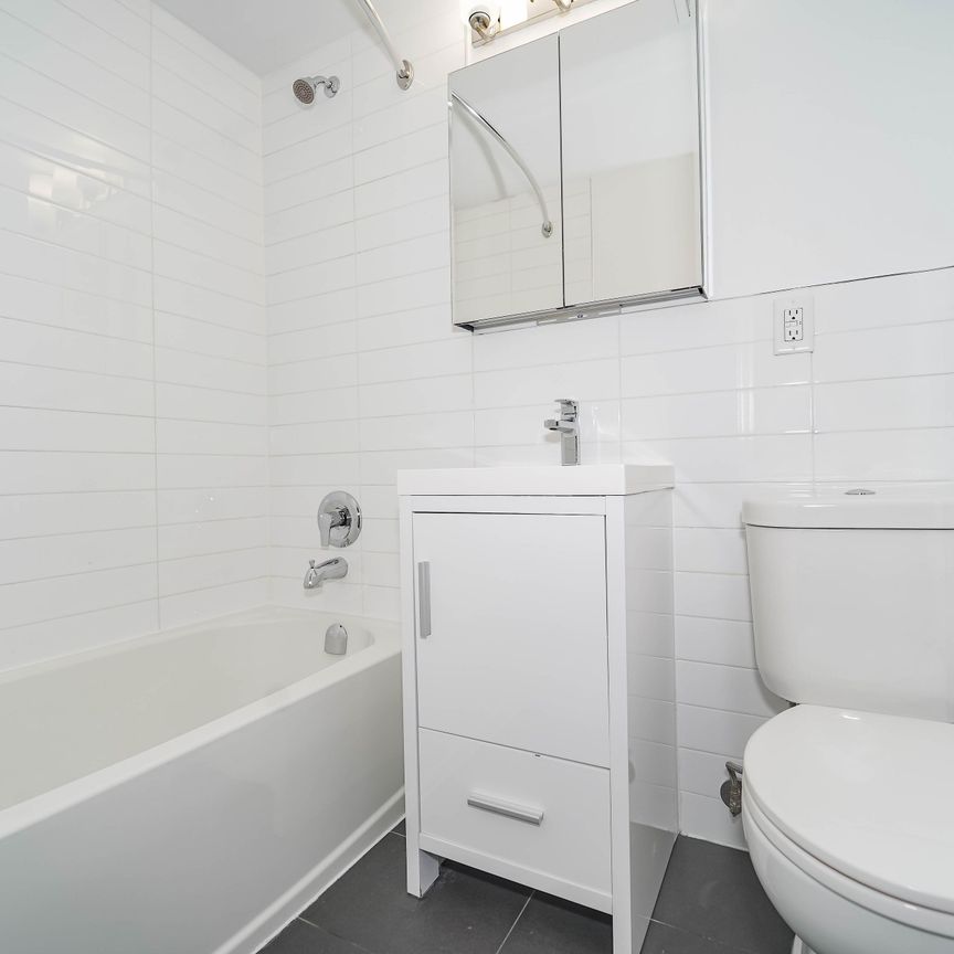 For Lease - 55 Isabella Street Unit# 204, Toronto, Ontario - Photo 1