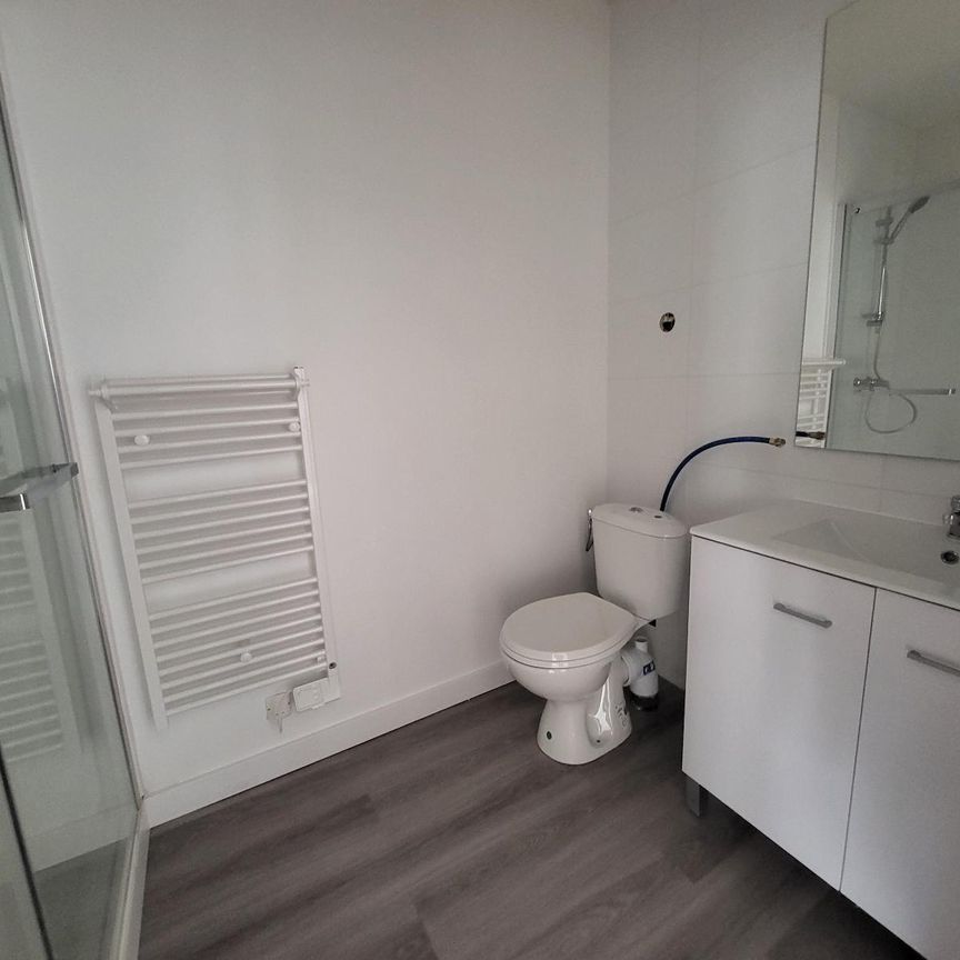 Location Appartement 1 pièce 26m² BERGERAC 24100 - Photo 2