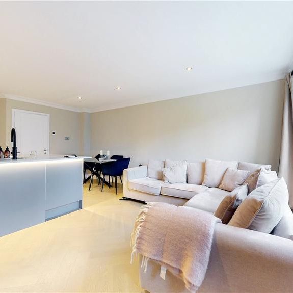 3 bedroom apartment to rent - Photo 1