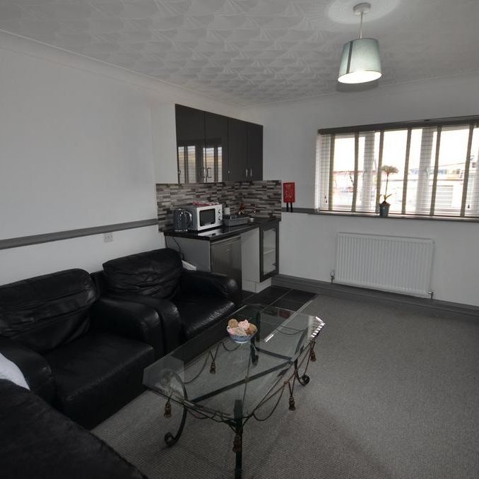 1 bedroom flat to rent - Photo 1