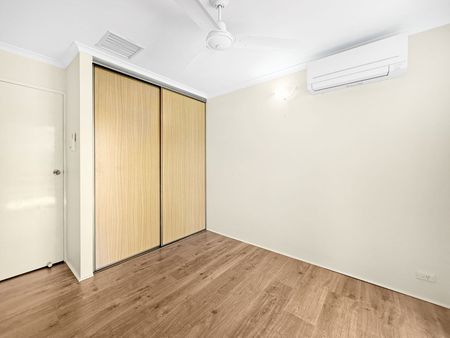 Modern Two Bedroom Unit - Photo 4