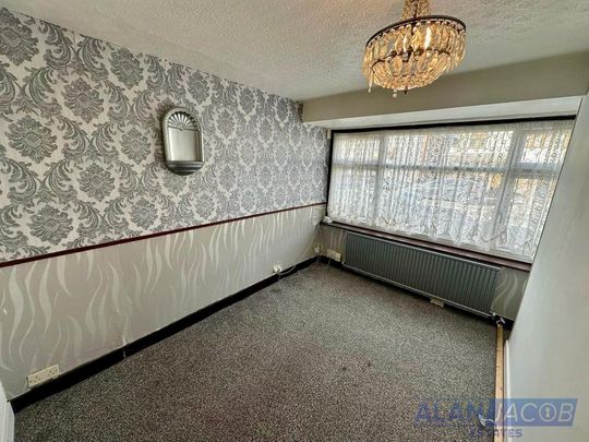 5 bedroom terraced house to rent - Photo 1