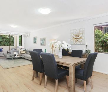 Large Modern Apartment in Popular complex - Photo 6