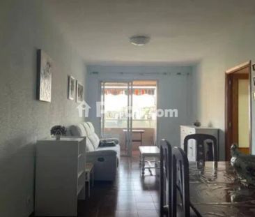 Piso en alquiler en Centro-Zona Calle Castillo - Photo 2
