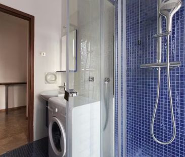 Via Sapri, Milan, Lombardy 20156 - Photo 4