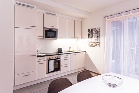 2.5 Zimmer, 60 m², 2. Stock - Photo 3