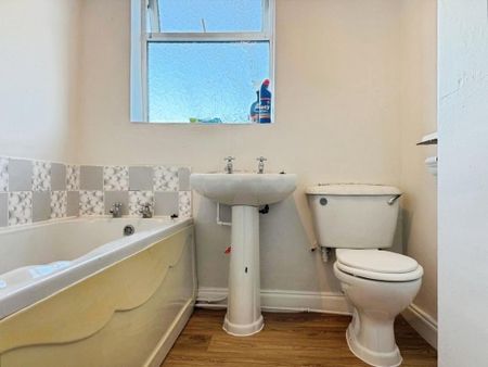 2 bedroom house to rent - Photo 2