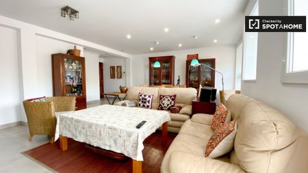 valencia, Valencian Community 46018 - Photo 3