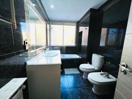 Calle Pascual Hermanos, Alcobendas, Community of Madrid 28100 - Photo 5