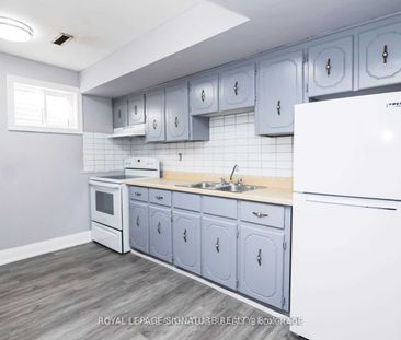 For Lease - 827 Stainton Drive, Mississauga, Ontario - Photo 5